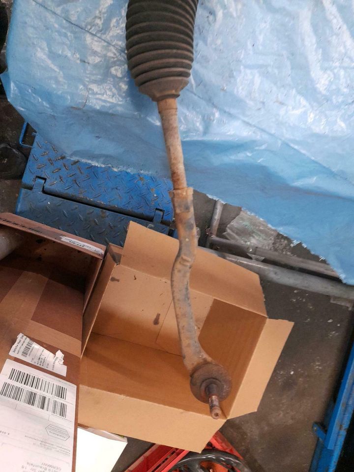 Nissan Micra K12 Lenkgetriebe