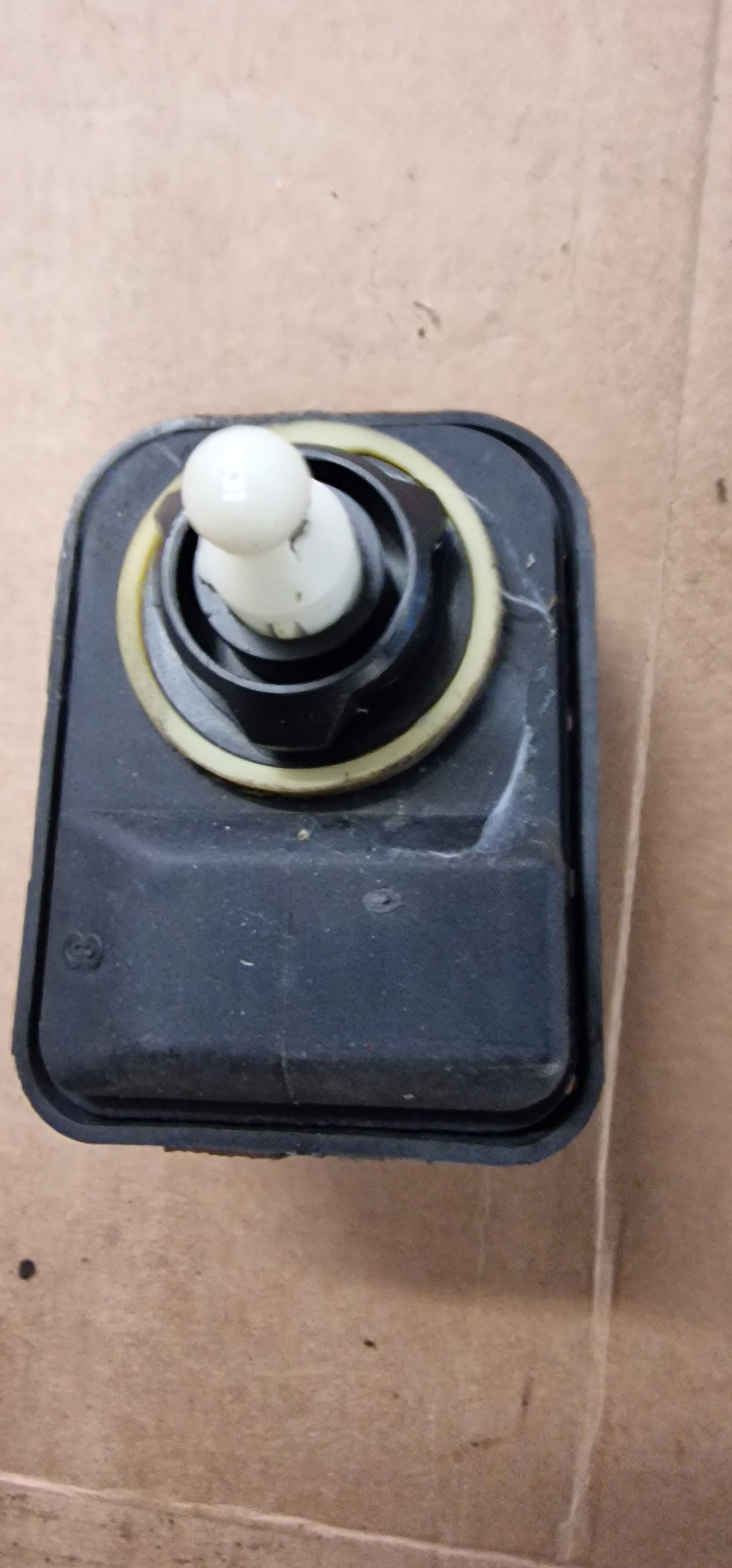 Opel Agila Scheinwerfer Höhenregulierung Motor