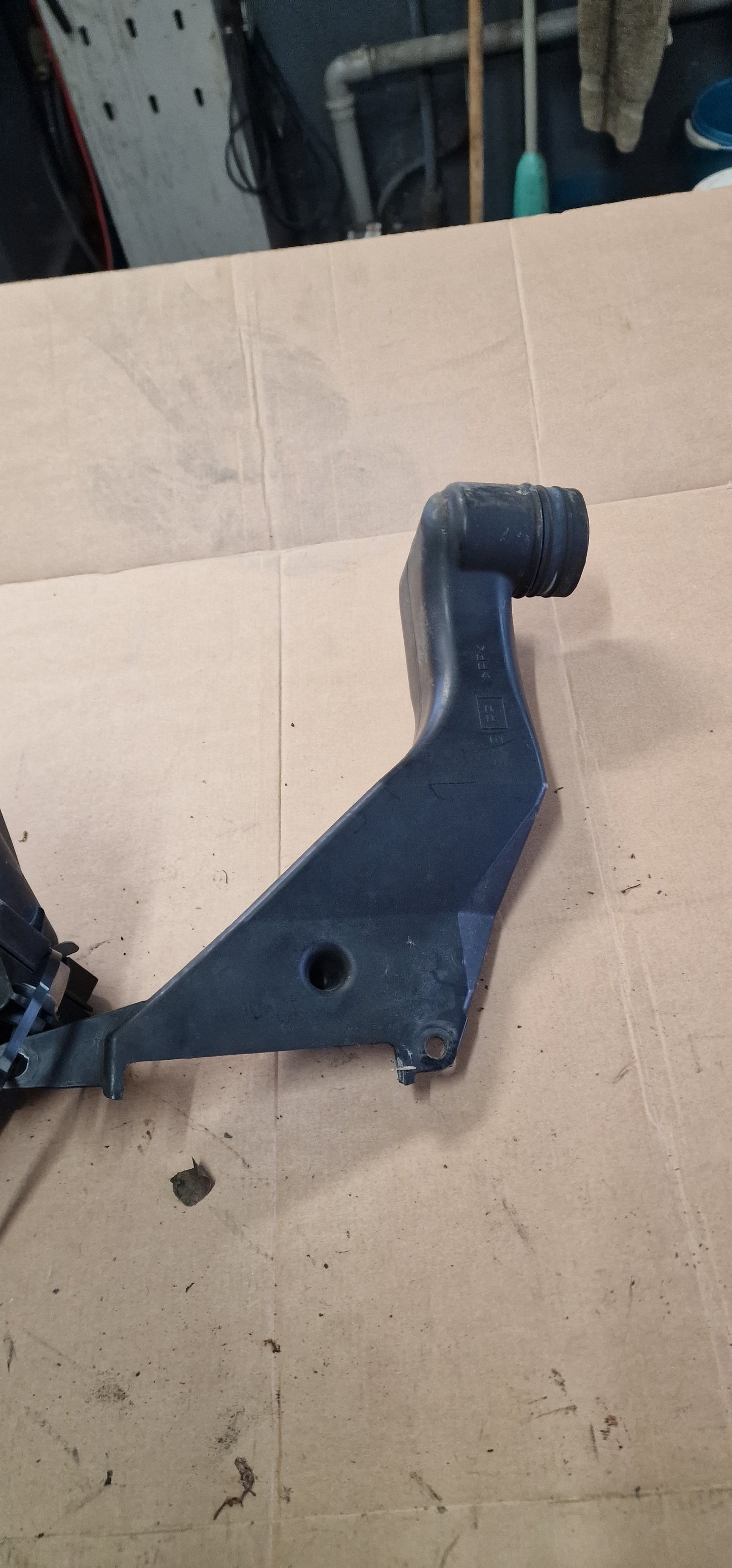 Opel Agila Luftfilterkasten Z 10 XE