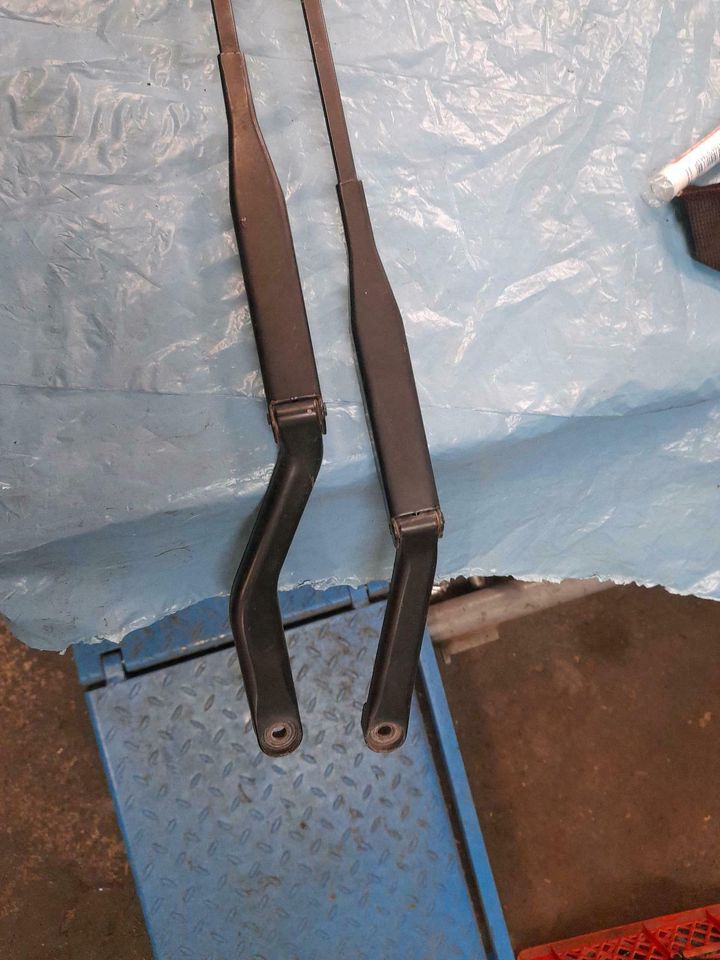 Opel Omega B Scheibenwischer Arme Set