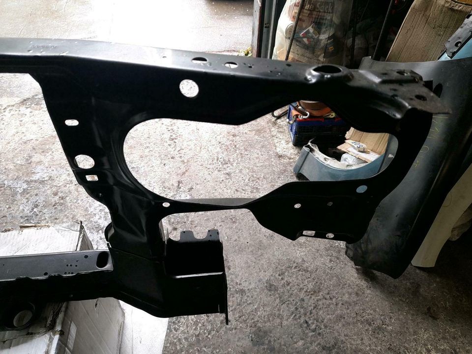 Nissan Sunny Y10 Frontblech
