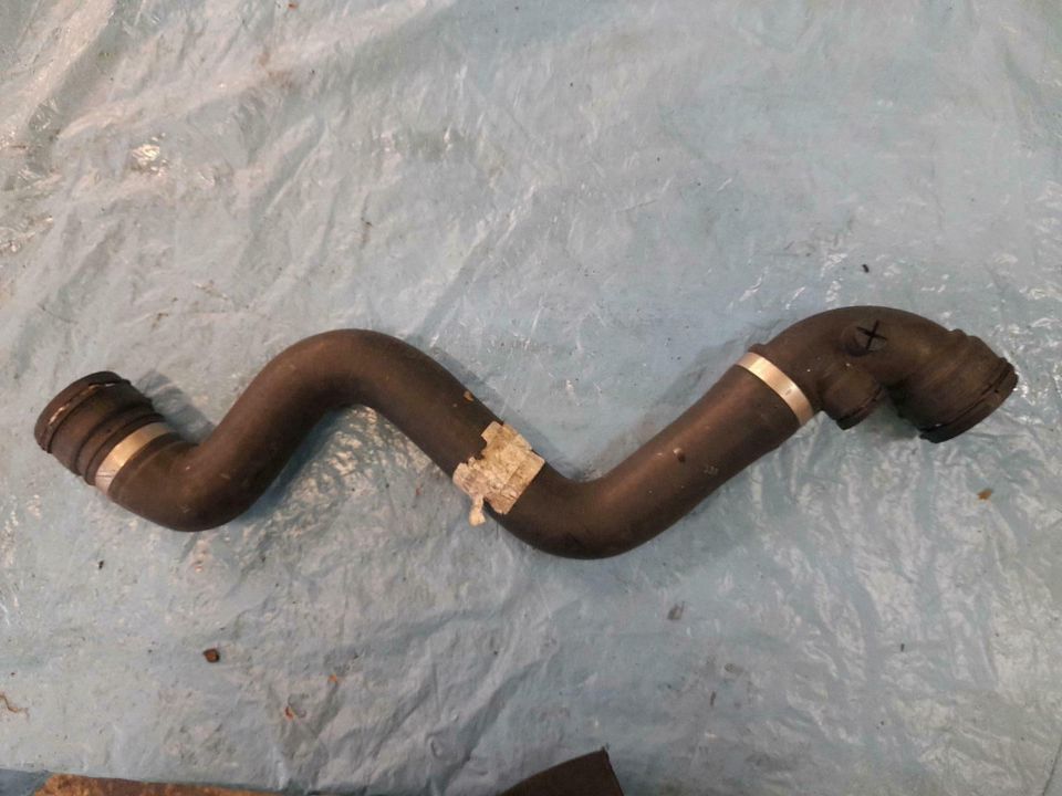 BMW E 46 318i Kühlwasserschlauch Oben