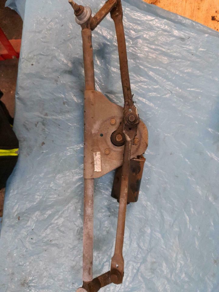 BMW E36 Scheibenwischermotor Vorne