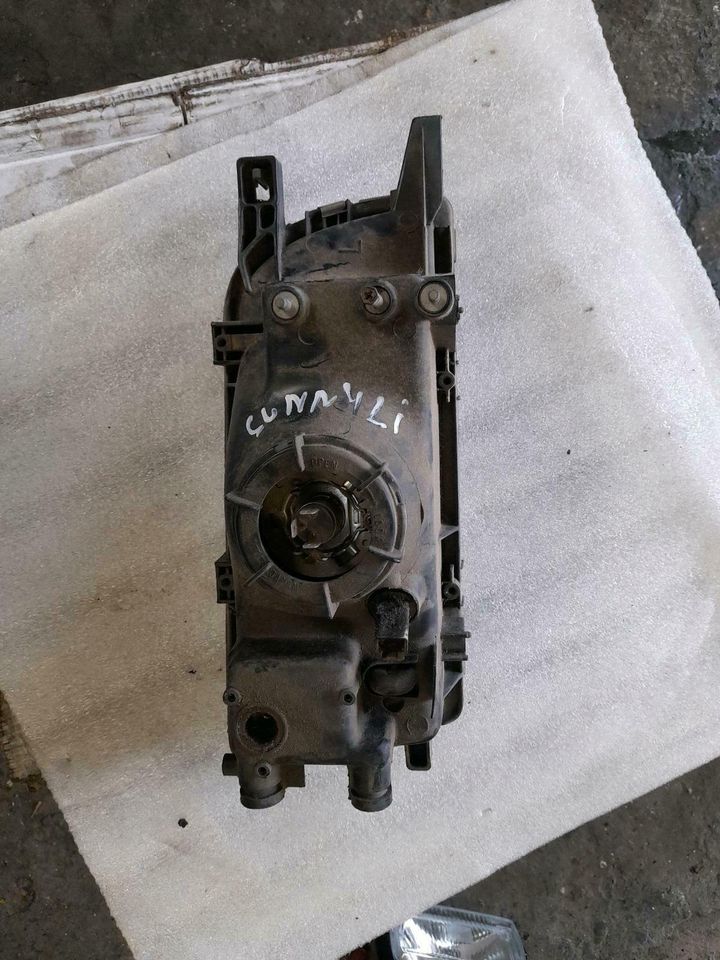 Nissan Sunny Scheinwerfer Links