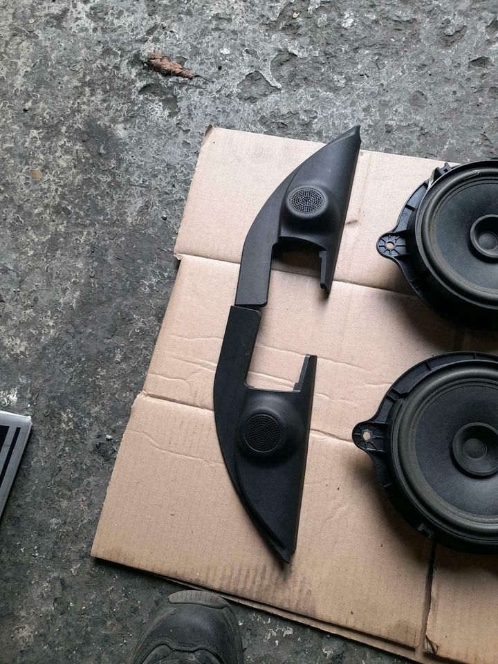 Nissan Note E11 Lautsprecher Set