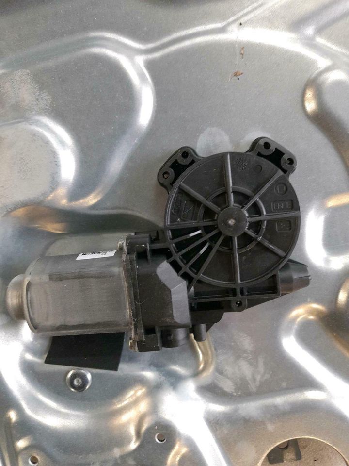 Nissan Qashqai J10 Fensterheber Vorne Rechts