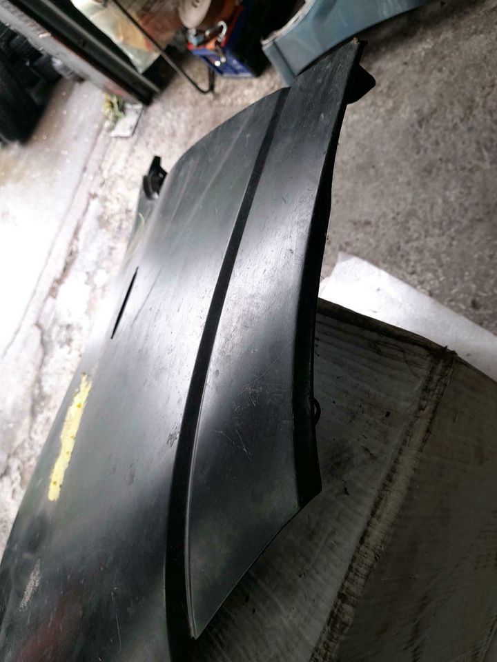 Nissan Serena Kotflügel Rechts