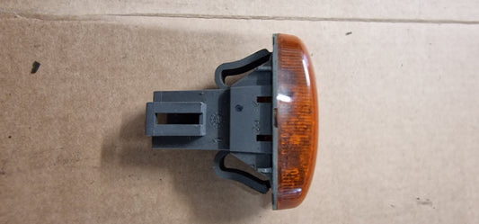 Opel Agila Seitenblinker